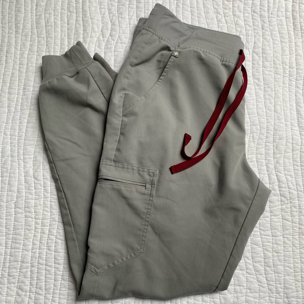 Figs Limited addition Cement gray joggers